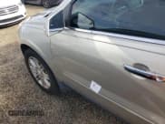 ✅ 2014 Chevrolet Traverse LT • VIN: 1GNKRGKD3EJ336290 • Lot: 74292504. Wystawiony na Copart z przebiegiem 97 871 mil. Bezpłatny archiwum sprzedaży aukcyjnych z USA i szczegółowy raport historii pojazdu na DreamBid. Zdjęcie 12.