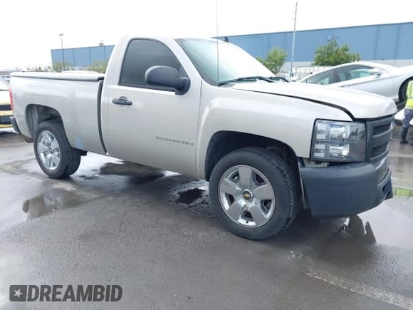 ✅ 2007 Chevrolet Silverado 1500 Work Truck • VIN: 1GCEC14X97Z612357 • Лот: 41814559. Опубликован ранее на IAAI с пробегом 176 664 миль. Бесплатный доступ к архиву аукционных продаж из США и подробный отчёт об истории автомобиля на DreamBid. Изображение 1.