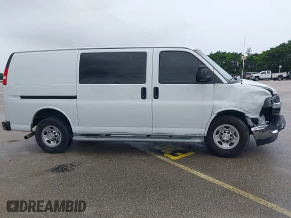 ✅ 2021 Chevrolet Express Cargo • VIN: 1GCWGAFP2M1204749 • Лот: 42672844. Опубликован ранее на IAAI с пробегом 57 795 миль. Бесплатный доступ к архиву аукционных продаж из США и подробный отчёт об истории автомобиля на DreamBid. Изображение 13.