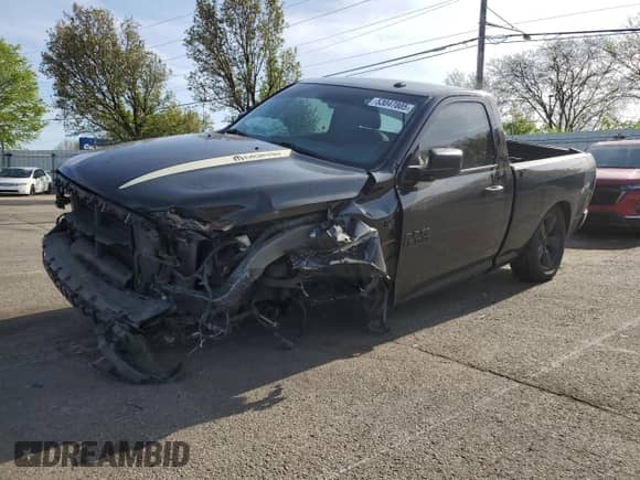 2016 Ram 1500 Express with VIN 3C6JR7AT8GG169837, listed as a Copart auction lot 53047805 with 146,796 mi miles and Salvage title. Bid and sale history available at DreamBid. Image 1.