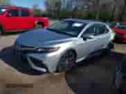 2023 Toyota Camry SE с VIN 4T1G11BKXPU098596, выставлен на аукционе IAAI как лот 42050571 с пробегом 22 817 миль миль и . История ставок и продаж доступна на DreamBid. Изображение 2.