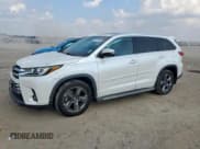 ✅ 2019 Toyota Highlander Limited • VIN: 5TDYZRFH7KS297438 • Лот: 81332885. Опубликован ранее на Copart с пробегом 120 523 миль. Бесплатный доступ к архиву аукционных продаж из США и подробный отчёт об истории автомобиля на DreamBid. Изображение 1.