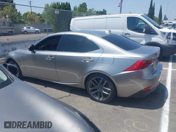 ✅ 2018 Lexus IS 300 • VIN: JTHBA1D22J5073560 • Lot: 42508038. Listed on IAAI with 86,910 mi. Free auction sales archive from the USA and detailed vehicle history report at DreamBid. Image 14.