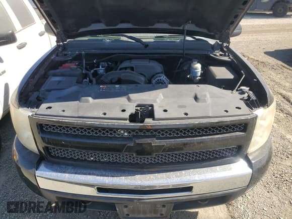 ✅ 2011 Chevrolet Silverado 1500 Xtra Fuel Economy • VIN: 3GCPCSE39BG240859 • Lot: 76621064. Listed on Copart with 155,431 mi. Free auction sales archive from the USA and detailed vehicle history report at DreamBid. Image 11.