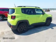 ✅ 2018 Jeep Renegade Sport • VIN: ZACCJBAB6JPH65585 • Lot: 42996972. Wystawiony na IAAI z przebiegiem 85 840 mil. Bezpłatny archiwum sprzedaży aukcyjnych z USA i szczegółowy raport historii pojazdu na DreamBid. Zdjęcie 4.