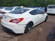 ✅ 2010 Hyundai Genesis Coupe • VIN: KMHHT6KD3AU033898 • Лот: 42539696. Опубликован ранее на IAAI с пробегом 209 175 миль. Бесплатный доступ к архиву аукционных продаж из США и подробный отчёт об истории автомобиля на DreamBid. Изображение 4.