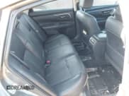 ✅ 2017 Nissan Altima SV • VIN: 1N4AL3AP9HC185321 • Lot: 43360734. Wystawiony na IAAI z przebiegiem 140 401 mil. Bezpłatny archiwum sprzedaży aukcyjnych z USA i szczegółowy raport historii pojazdu na DreamBid. Zdjęcie 8.