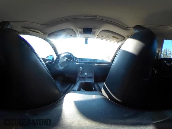 ✅ 2014 Lexus CT 200h • VIN: JTHKD5BH0E2185402 • Lot: 43386162. Wystawiony na IAAI z przebiegiem 110 681 mil. Bezpłatny archiwum sprzedaży aukcyjnych z USA i szczegółowy raport historii pojazdu na DreamBid. Zdjęcie 20.