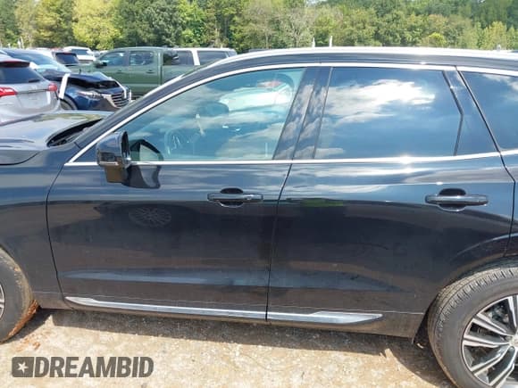 ✅ 2022 Volvo XC60 Inscription • VIN: YV4L12DL5N1981774 • Lot: 43161465. Listed on IAAI with 43,999 mi. Free auction sales archive from the USA and detailed vehicle history report at DreamBid. Image 15.