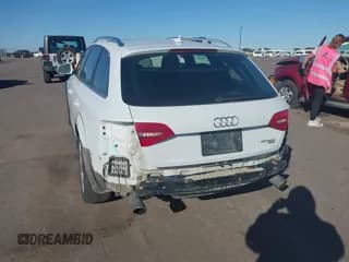 ✅ 2013 Audi allroad A4 Premium Plus • VIN: WA1UFAFL3DA192242 • Lot: 43401444. Wystawiony na IAAI z przebiegiem 135 890 mil. Bezpłatny archiwum sprzedaży aukcyjnych z USA i szczegółowy raport historii pojazdu na DreamBid. Zdjęcie 6.