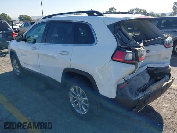 ✅ 2022 Jeep Cherokee Latitude Lux • VIN: 1C4PJMMX6ND513442 • Lot: 43753602. Wystawiony na IAAI z przebiegiem 55 107 mil. Bezpłatny archiwum sprzedaży aukcyjnych z USA i szczegółowy raport historii pojazdu na DreamBid. Zdjęcie 3.
