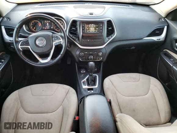 ✅ 2016 Jeep Cherokee Latitude • VIN: 1C4PJMCB2GW298803 • Lot: 92849525. Wystawiony na Copart z przebiegiem 225 195 mil. Bezpłatny archiwum sprzedaży aukcyjnych z USA i szczegółowy raport historii pojazdu na DreamBid. Zdjęcie 8.