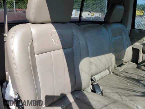 ✅ 2006 Dodge 1500 ST • VIN: 1D7HA16266J122921 • Лот: 66260355. Размещён на Copart с пробегом Не указан миль. Получите бесплатный доступ к архиву аукционных продаж из США и посмотрите подробный отчёт об истории автомобиля на DreamBid. Изображение 10.