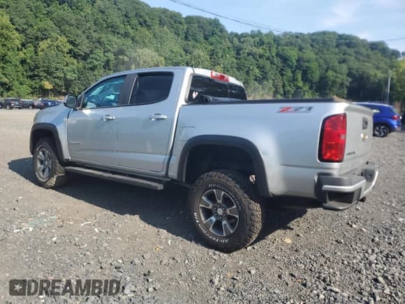 ✅ 2018 Chevrolet Colorado 4WD Z71 • VIN: 1GCGTDEN1J1170087 • Лот: 68008125. Опубликован ранее на Copart с пробегом 75 895 миль. Бесплатный доступ к архиву аукционных продаж из США и подробный отчёт об истории автомобиля на DreamBid. Изображение 2.