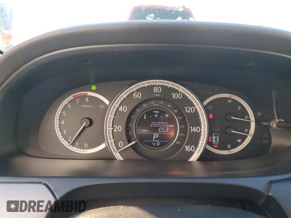 ✅ 2013 Honda Accord LX • VIN: 1HGCR2F35DA150333 • Lot: 90351545. Wystawiony na Copart z przebiegiem 222 055 mil. Bezpłatny archiwum sprzedaży aukcyjnych z USA i szczegółowy raport historii pojazdu na DreamBid. Zdjęcie 9.