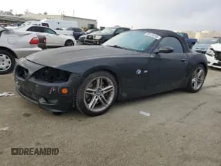 ✅ 2007 BMW Z4 M • VIN: 5UMBT93527LY53628 • Лот: 89154245. Опубликован ранее на Copart с пробегом 91 677 миль. Бесплатный доступ к архиву аукционных продаж из США и подробный отчёт об истории автомобиля на DreamBid. Изображение 1.