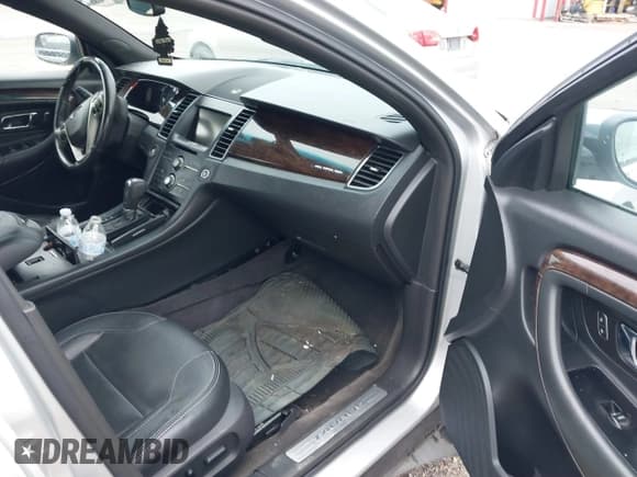 ✅ 2013 Ford Taurus Limited • VIN: 1FAHP2F84DG105442 • Lot: 43628601. Listed on IAAI with 275,453 mi. Free auction sales archive from the USA and detailed vehicle history report at DreamBid. Image 5.