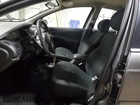 2004 Dodge Neon SXT z VIN 1B3ES56C44D641392, wystawiony jako Copart lot #47780735 z przebiegiem 75 284 mil mil oraz Szkoda całkowita • Salvage title. Historia ofert i sprzedaży dostępna na DreamBid. Obrazek 7.