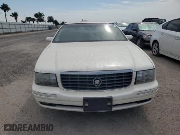 ✅ 1998 Cadillac DeVille • VIN: 1G6KF5490WU723638 • Lot: 75118684. Listed on Copart with Not provided. Free auction sales archive from the USA and detailed vehicle history report at DreamBid. Image 5.