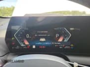 ✅ 2025 BMW 2 Series 228i xDrive • VIN: WBA23GG04S7S87848 • Lot: 70160815. Wystawiony na Copart z przebiegiem 4 277 mil. Bezpłatny archiwum sprzedaży aukcyjnych z USA i szczegółowy raport historii pojazdu na DreamBid. Zdjęcie 9.