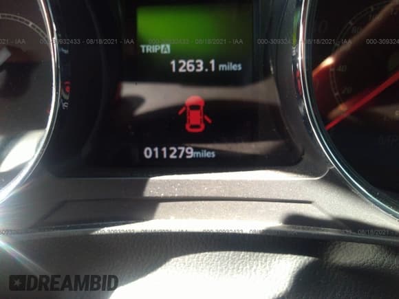 ✅ 2020 Mitsubishi Outlander ES • VIN: JA4AR3AU1LU007222 • Lot: 30932433. Listed on IAAI with 11,279 mi. Free auction sales archive from the USA and detailed vehicle history report at DreamBid. Image 7.