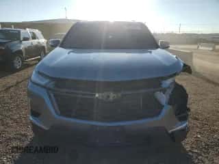 ✅ 2023 Chevrolet Traverse RS • VIN: 1GNEVJKW1PJ209760 • Lot: 80408985. Wystawiony na Copart z przebiegiem 52 059 mil. Bezpłatny archiwum sprzedaży aukcyjnych z USA i szczegółowy raport historii pojazdu na DreamBid. Zdjęcie 5.