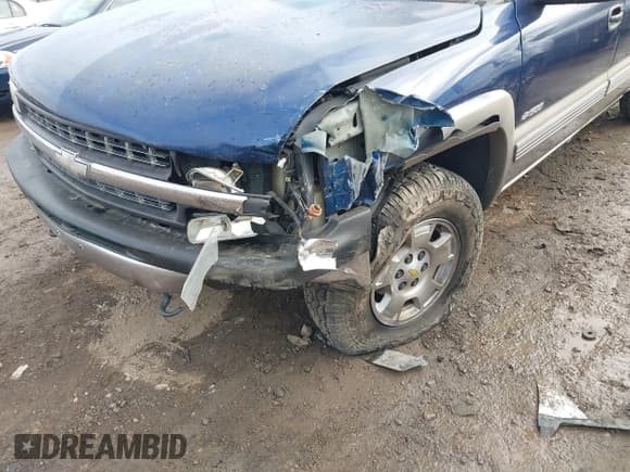 ✅ 2000 Chevrolet Silverado 1500 LS • VIN: 2GCEK19T5Y1184998 • Лот: 43539627. Опубликован ранее на IAAI с пробегом 271 250 миль. Бесплатный доступ к архиву аукционных продаж из США и подробный отчёт об истории автомобиля на DreamBid. Изображение 6.