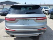 ✅ 2022 Lincoln Corsair Standard • VIN: 5LMCJ1C92NUL34355 • Lot: 41813479. Wystawiony na IAAI z przebiegiem 27 847 mil. Bezpłatny archiwum sprzedaży aukcyjnych z USA i szczegółowy raport historii pojazdu na DreamBid. Zdjęcie 17.