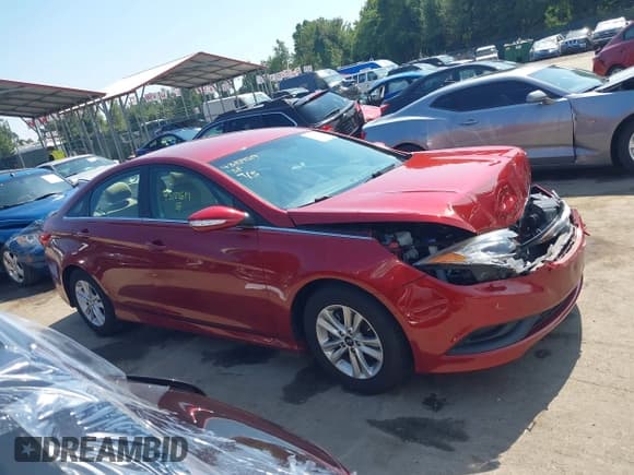 ✅ 2014 Hyundai Sonata GLS • VIN: 5NPEB4AC1EH947283 • Lot: 43159519. Listed on IAAI with 20,928 mi. Free auction sales archive from the USA and detailed vehicle history report at DreamBid. Image 13.