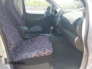 ✅ 2010 Nissan Frontier SE • VIN: 1N6AD0CW9AC421463 • Lot: 42117526. Listed on IAAI with 212,231 mi. Free auction sales archive from the USA and detailed vehicle history report at DreamBid. Image 5.