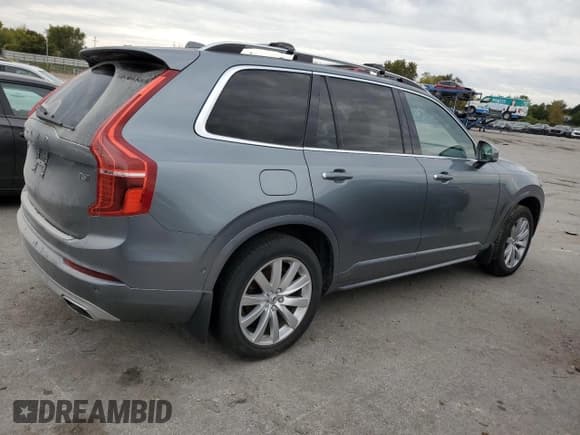 ✅ 2018 Volvo XC90 Momentum • VIN: YV4A22PK3J1372412 • Лот: 90115655. Опубликован ранее на Copart с пробегом 54 131 миль. Бесплатный доступ к архиву аукционных продаж из США и подробный отчёт об истории автомобиля на DreamBid. Изображение 3.