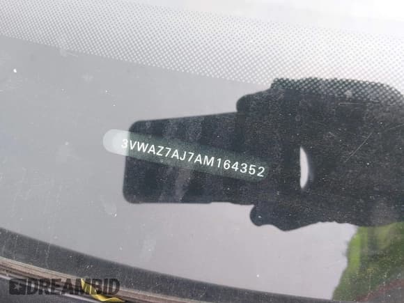 ✅ 2010 Volkswagen Jetta Limited Edition • VIN: 3VWAZ7AJ7AM164352 • Lot: 42897271. Listed on IAAI with 100,814 mi. Free auction sales archive from the USA and detailed vehicle history report at DreamBid. Image 12.