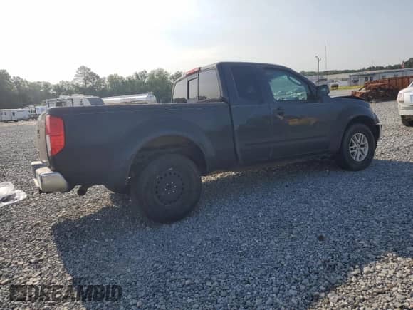 2011 Nissan Frontier SV z VIN 1N6AD0CU8BC443373, wystawiony jako Copart lot #58720295 z przebiegiem 207 355 mil mil oraz Szkoda całkowita • Salvage title. Historia ofert i sprzedaży dostępna na DreamBid. Obrazek 3.