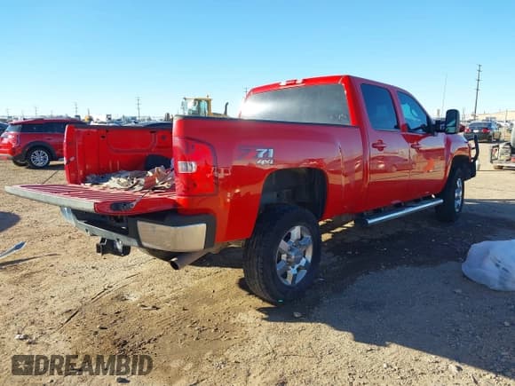 ✅ 2013 Chevrolet Silverado 2500HD LT • VIN: 1GC1KXCG0DF228275 • Lot: 41464323. Listed on IAAI with 93,952 mi. Free auction sales archive from the USA and detailed vehicle history report at DreamBid. Image 4.
