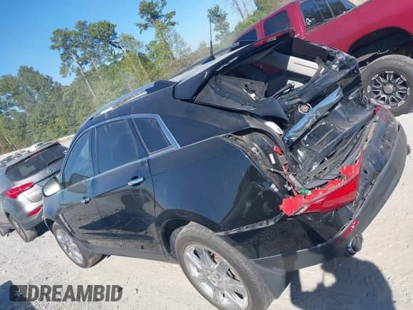 ✅ 2012 Cadillac SRX Premium Collection • VIN: 3GYFNCE34CS511833 • Lot: 43339091. Wystawiony na IAAI z przebiegiem 172 706 mil. Bezpłatny archiwum sprzedaży aukcyjnych z USA i szczegółowy raport historii pojazdu na DreamBid. Zdjęcie 14.