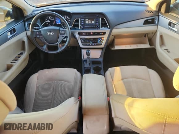 ✅ 2017 Hyundai Sonata 2.4L • VIN: 5NPE24AF7HH528384 • Lot: 91040555. Listed on Copart with 113,366 mi. Free auction sales archive from the USA and detailed vehicle history report at DreamBid. Image 8.