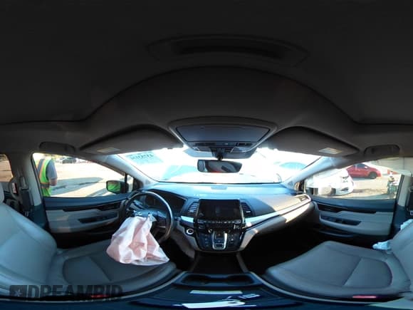 ✅ 2018 Honda Odyssey Elite • VIN: 5FNRL6H95JB014662 • Lot: 43753134. Listed on IAAI with 107,295 mi. Free auction sales archive from the USA and detailed vehicle history report at DreamBid. Image 18.