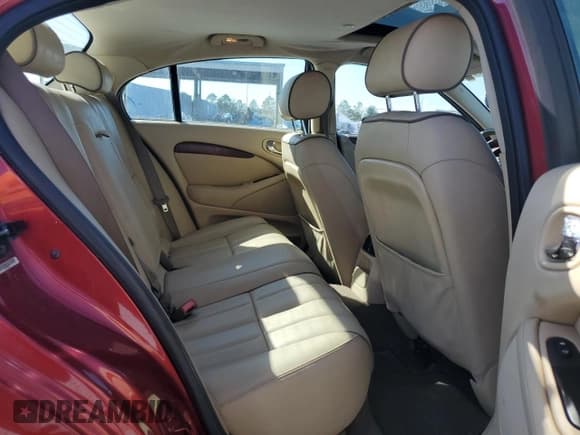 ✅ 2008 Jaguar S-Type 3 • VIN: SAJWA01A78FN88763 • Лот: 42589585. Опубликован ранее на Copart с пробегом 127 271 миль. Бесплатный доступ к архиву аукционных продаж из США и подробный отчёт об истории автомобиля на DreamBid. Изображение 10.