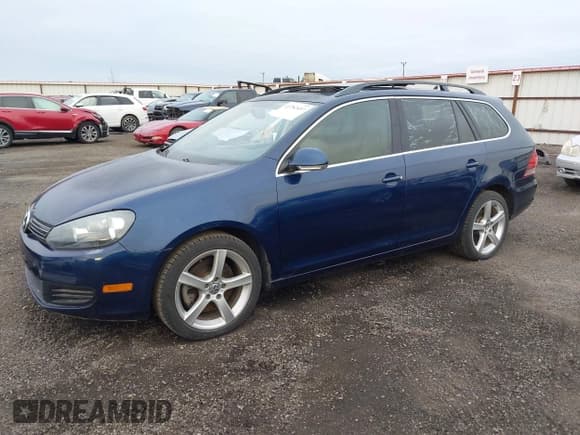 ✅ 2011 Volkswagen Jetta TDI • VIN: 3VWPL7AJ3BM609117 • Lot: 43782453. Listed on IAAI with 138,144 mi. Free auction sales archive from the USA and detailed vehicle history report at DreamBid. Image 2.