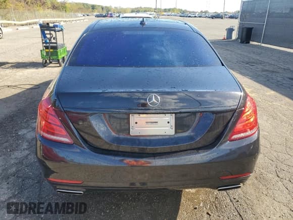 ✅ 2014 Mercedes-Benz S 550 • VIN: WDDUG8FB3EA017614 • Lot: 86685355. Wystawiony na Copart z przebiegiem 90 265 mil. Bezpłatny archiwum sprzedaży aukcyjnych z USA i szczegółowy raport historii pojazdu na DreamBid. Zdjęcie 6.