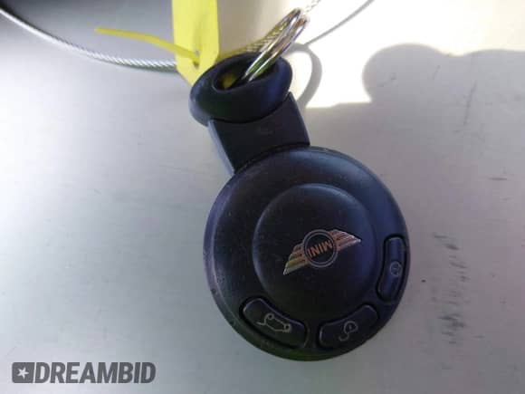 2009 MINI Hardtop S with VIN WMWMF73539TW83496, listed as a IAAI auction lot 42479363 with 148,079 mi miles and . Bid and sale history available at DreamBid. Image 11.