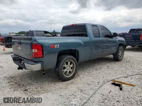 ✅ 2009 Chevrolet Silverado 1500 LT • VIN: 1GCEK29059Z135255 • Lot: 70609344. Listed on Copart with 148,599 mi. Free auction sales archive from the USA and detailed vehicle history report at DreamBid. Image 3.