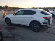 ✅ 2018 Alfa Romeo Stelvio Ti • VIN: ZASFAKBN9J7B76119 • Lot: 43527043. Wystawiony na IAAI z przebiegiem 114 605 mil. Bezpłatny archiwum sprzedaży aukcyjnych z USA i szczegółowy raport historii pojazdu na DreamBid. Zdjęcie 15.