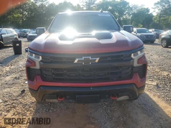 ✅ 2023 Chevrolet Silverado 1500 LT Trail Boss • VIN: 3GCUDFE88PG212447 • Lot: 52558855. Wystawiony na Copart z przebiegiem 65 932 mil. Bezpłatny archiwum sprzedaży aukcyjnych z USA i szczegółowy raport historii pojazdu na DreamBid. Zdjęcie 5.
