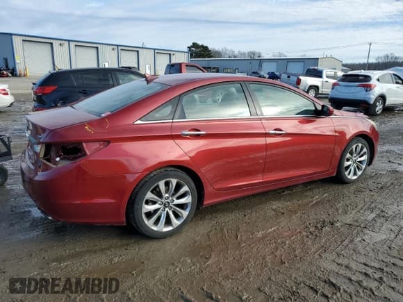 ✅ 2011 Hyundai Sonata SE • VIN: 5NPEC4AB4BH278037 • Lot: 88850915. Wystawiony na Copart z przebiegiem 129 573 mil. Bezpłatny archiwum sprzedaży aukcyjnych z USA i szczegółowy raport historii pojazdu na DreamBid. Zdjęcie 3.