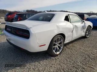 ✅ 2020 Dodge Challenger SXT • VIN: 2C3CDZAGXLH146573 • Lot: 41396163. Wystawiony na Copart z przebiegiem 35 659 mil. Bezpłatny archiwum sprzedaży aukcyjnych z USA i szczegółowy raport historii pojazdu na DreamBid. Zdjęcie 3.