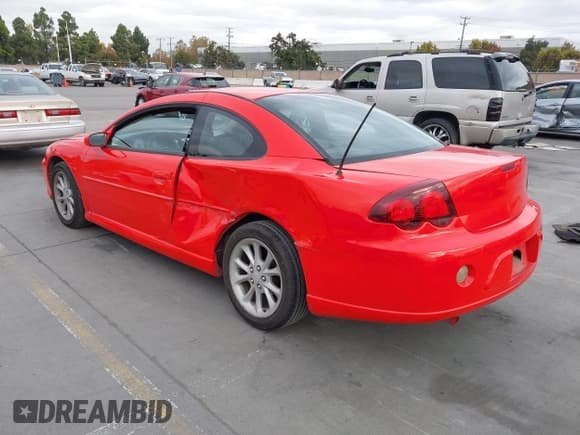 ✅ 2003 Dodge Stratus • VIN: 4B3AG52H33E126148 • Lot: 43680919. Listed on IAAI with 106,082 mi. Free auction sales archive from the USA and detailed vehicle history report at DreamBid. Image 3.