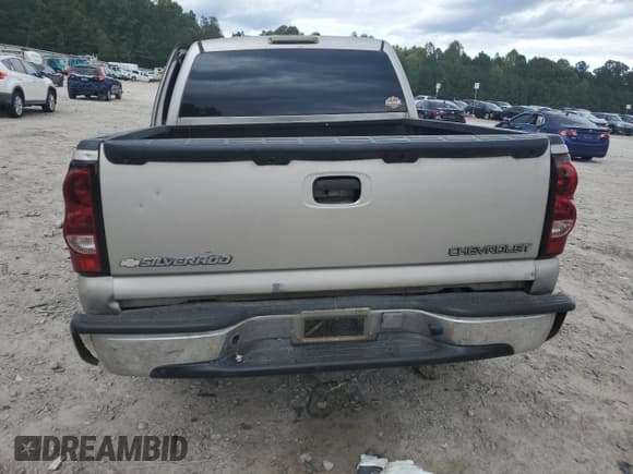 ✅ 2004 Chevrolet Silverado 1500 Z71 • VIN: 2GCEK13T841302075 • Лот: 76254344. Опубликован ранее на Copart с пробегом Не указан. Бесплатный доступ к архиву аукционных продаж из США и подробный отчёт об истории автомобиля на DreamBid. Изображение 6.