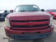 ✅ 2009 Chevrolet Silverado 1500 • VIN: 1GCEC39Y49Z189445 • Lot: 41933868. Wystawiony na IAAI z przebiegiem 209 596 mil. Bezpłatny archiwum sprzedaży aukcyjnych z USA i szczegółowy raport historii pojazdu na DreamBid. Zdjęcie 12.