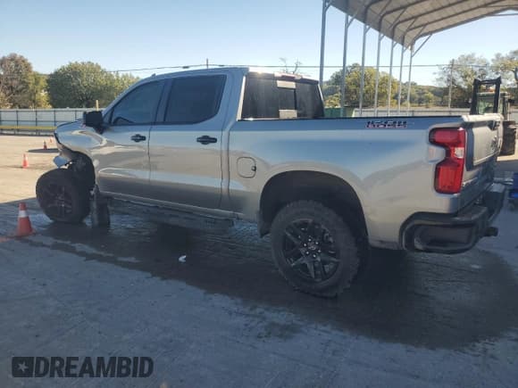 ✅ 2023 Chevrolet Silverado 1500 LT Trail Boss • VIN: 3GCUDFEL9PG326414 • Lot: 86667995. Wystawiony na Copart z przebiegiem 35 262 mil. Bezpłatny archiwum sprzedaży aukcyjnych z USA i szczegółowy raport historii pojazdu na DreamBid. Zdjęcie 2.